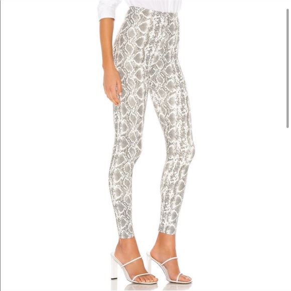 Commando | Pants & Jumpsuits | Commando White Snakeskin Legging Sz S | Poshmark